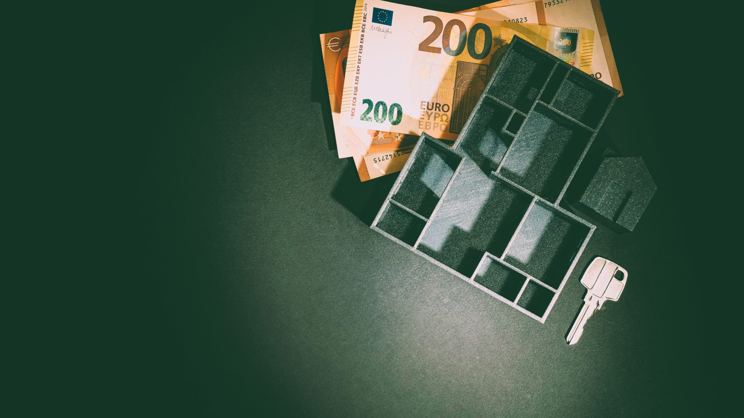 An Overview of Loans: Their Kinds, Benefits, Risks, and How to Use Them Safely